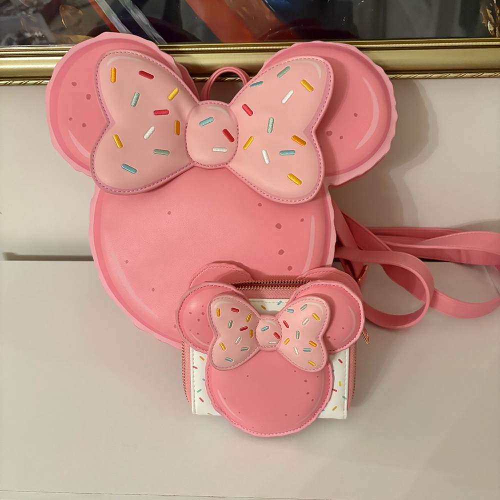 Minnie Mouse Disney Lounge Fly Macaron Backpack and Wallet